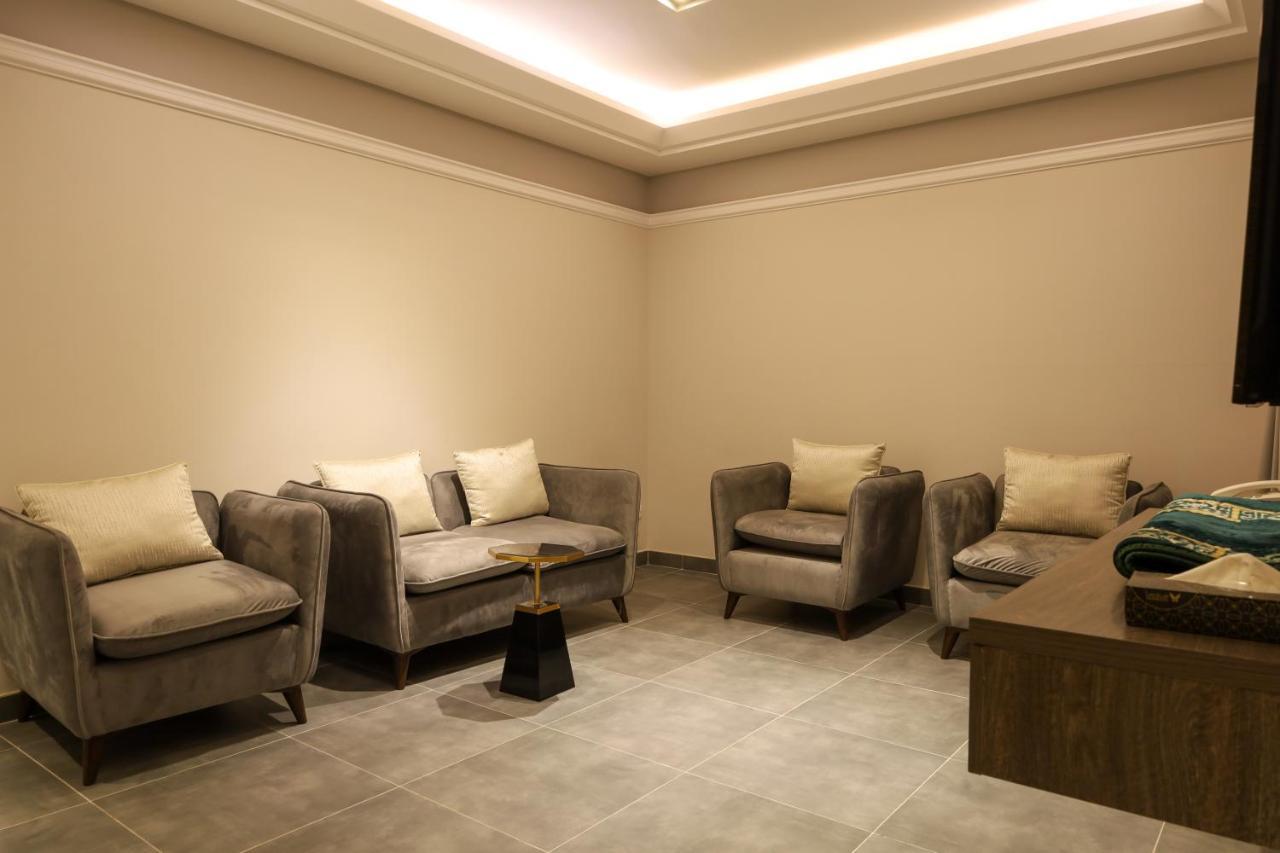 Tura Residence Riyadh Bagian luar foto